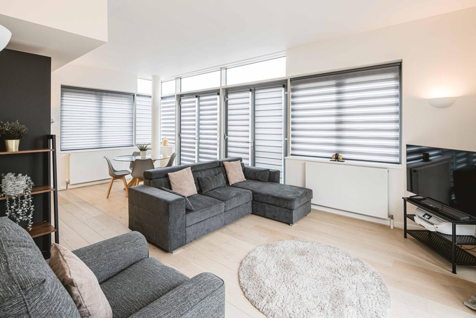 Beautiful Penthouse Apartment With Private Terrace In Greenwich Peninsula Londen Buitenkant foto